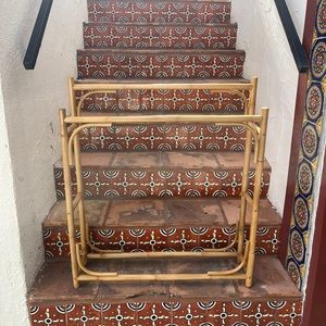 Bamboo towel rack LA ONLY